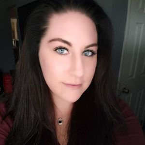 Meet your Posher, Briana